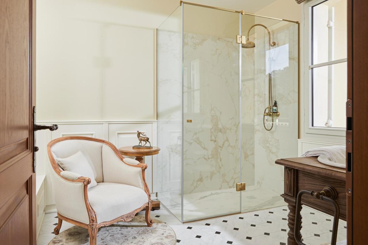 Chateau De Clotte & Suites Les Salles-de-Castillon Esterno foto